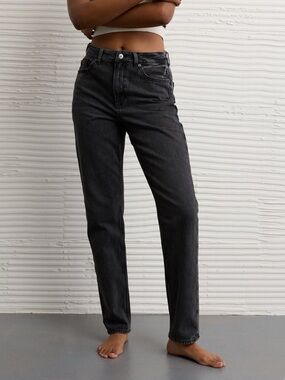 American Eagle Mom Jeans